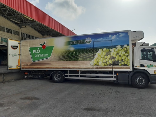 Camion siglé PLÔ 2